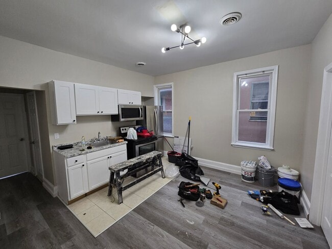 4915 N 13th St in Philadelphia, PA - Building Photo - Building Photo