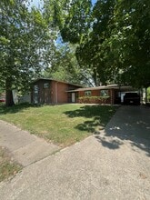 305 Naples Dr in Rantoul, IL - Building Photo - Building Photo