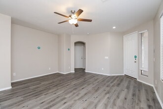 831 S Nielson Ct in Gilbert, AZ - Building Photo - Building Photo