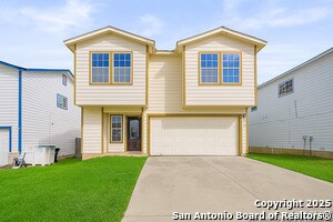 3818 Amber Chase in San Antonio, TX - Building Photo