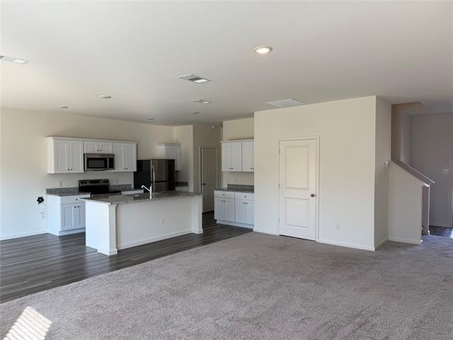 2104 Jackson St in Princeton, TX - Building Photo - Building Photo