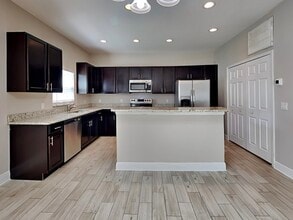 1333 Salisbury Dr in Winter Haven, FL - Building Photo - Building Photo