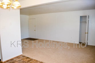 7746 Colonial Point Ln in Gloucester Point, VA - Building Photo - Building Photo