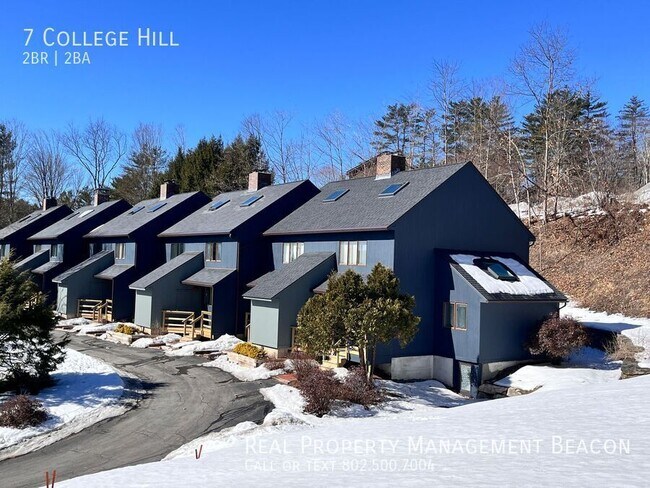 property at 7 College Hl Rd