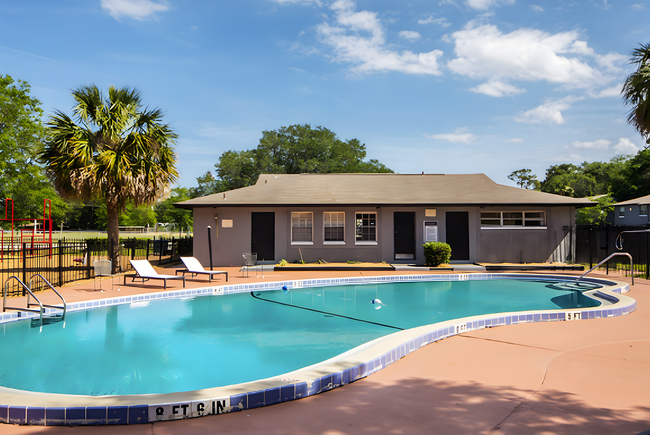 Alderman Park Apartments in Jacksonville, FL - Foto de edificio - Building Photo