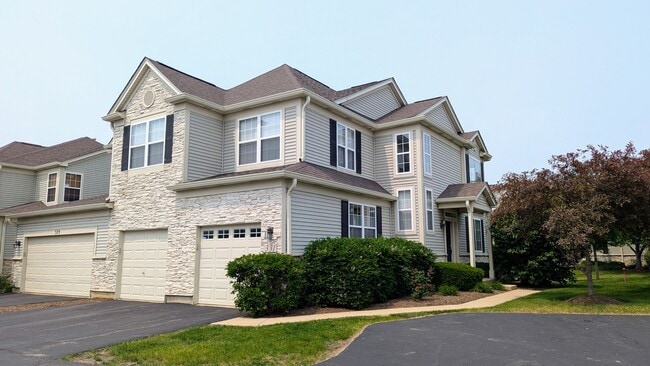 property at 331 Robin Glen Ln