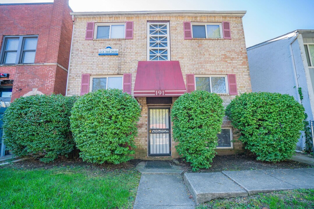 191 Chittenden Ave in Columbus, OH - Building Photo