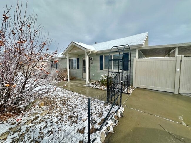 302 N 1500 W in Tremonton, UT - Building Photo - Building Photo