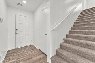 4919 Amberlyn St in Las Vegas, NV - Building Photo - Building Photo