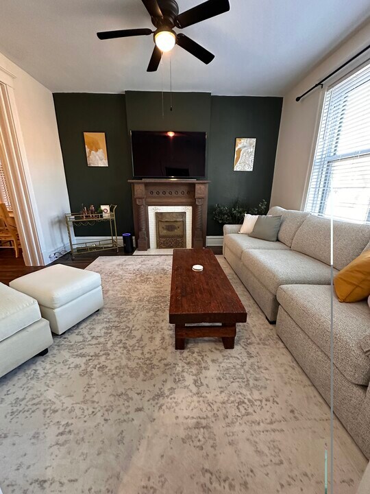 2505 Minnesota Ave, Unit Floor 1 in St. Louis, MO - Building Photo