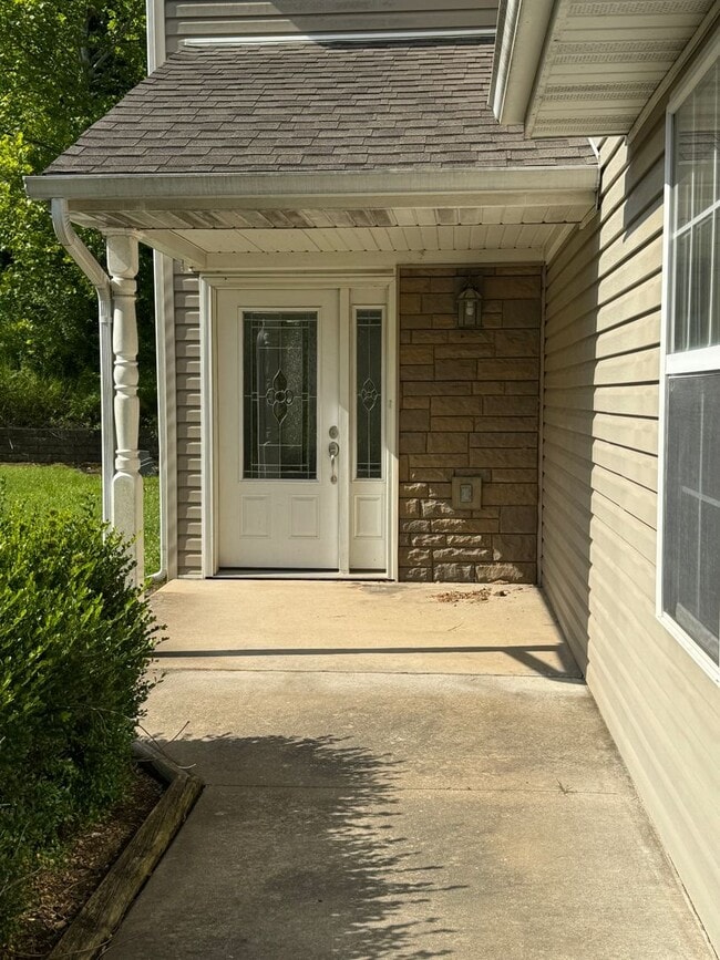 708 Hillside Dr in Waynesville, MO - Building Photo - Building Photo