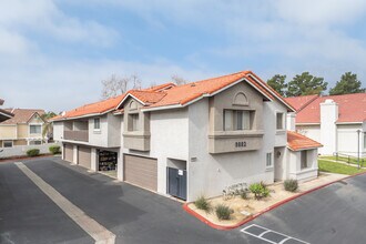 9866-9940 Highland Ave in Rancho Cucamonga, CA - Building Photo - Building Photo