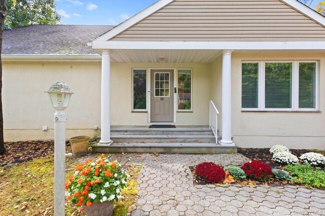19 Rockledge Rd in Katonah, NY - Building Photo - Building Photo