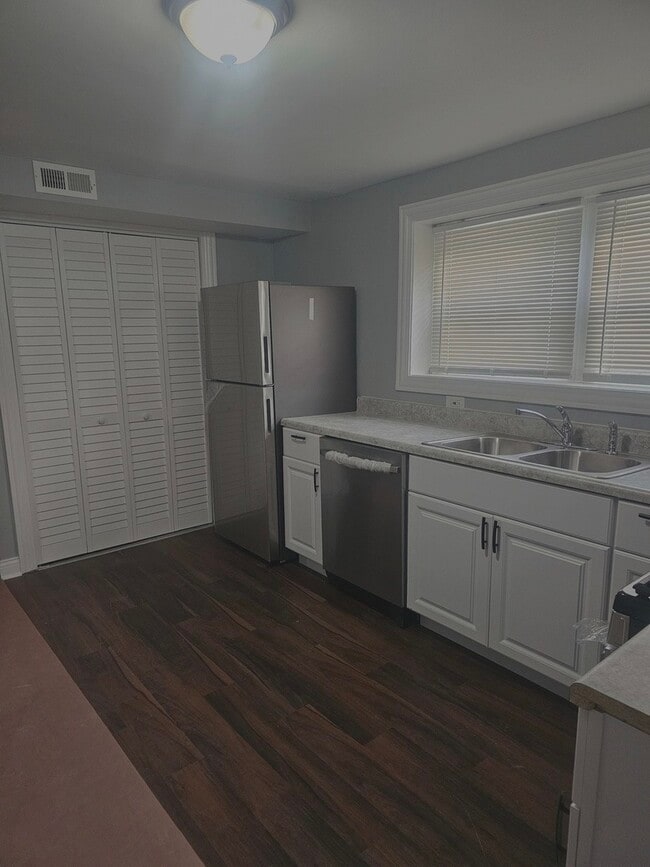 2441 W 46th Pl in Chicago, IL - Building Photo - Building Photo