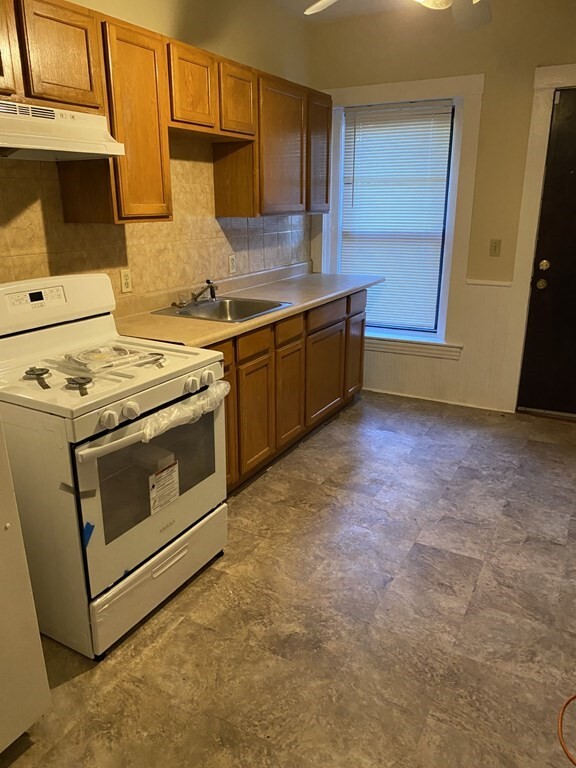 72 Florida St in Boston, MA - Building Photo - Building Photo