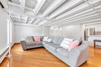 33 Commercial Wharf in Boston, MA - Building Photo - Building Photo