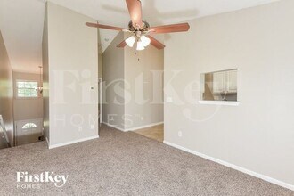 11351 Michelle Way in Hampton, GA - Building Photo - Building Photo