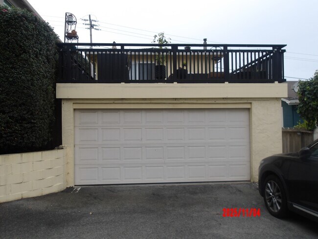 311 8th St in Pacific Grove, CA - Building Photo - Building Photo