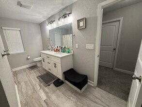 1614 Hawthorne Dr in Chesapeake, VA - Building Photo - Building Photo