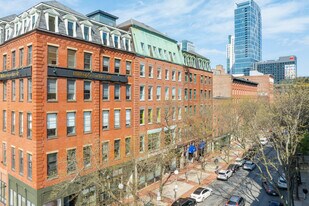 60 Canal St in Boston, MA - Building Photo