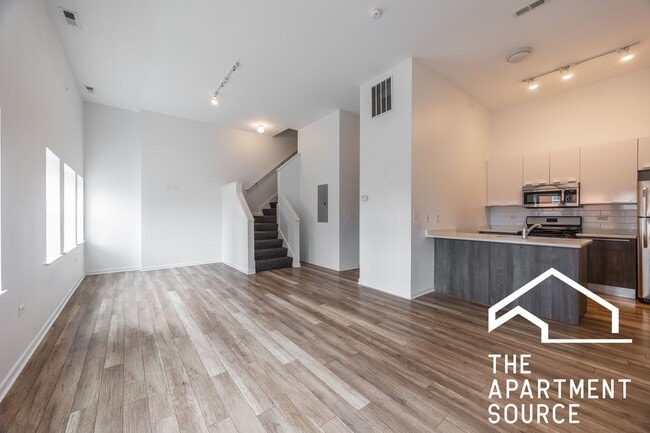 property at 2700 W North Ave