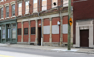 17-19 W Mcmicken Ave in Cincinnati, OH - Building Photo - Building Photo