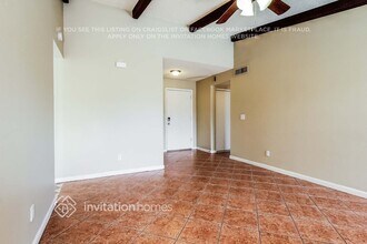 7557 W Wolf St in Phoenix, AZ - Building Photo - Building Photo