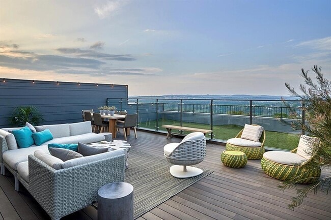 3600 S Lamar Blvd in Austin, TX - Building Photo - Building Photo