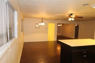 728 S Burdette Ave in Sherman, TX - Building Photo - Building Photo