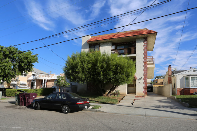 501 Raleigh St in Glendale, CA - Building Photo - Building Photo