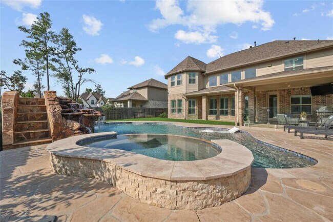 17346 Camillia Trails in Conroe, TX - Building Photo - Building Photo