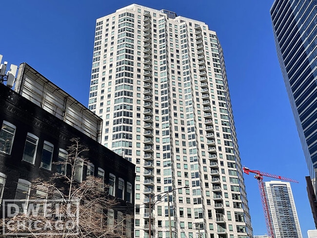 216 N Canal St, Unit 2