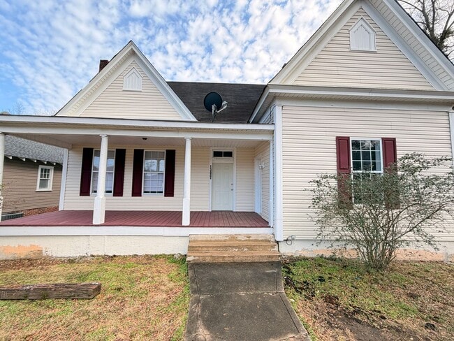 property at 1300 N Broad St