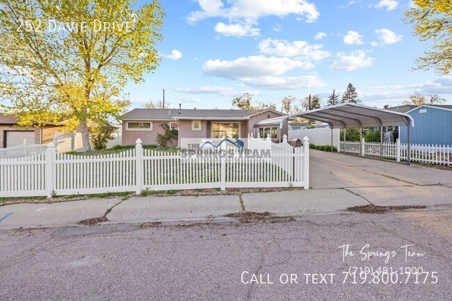 property at 252 Davie Dr