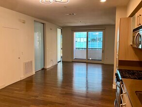 1234 Wilshire Blvd, Unit 540 in Los Angeles, CA - Building Photo - Building Photo