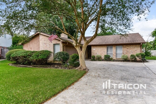 property at 7022 Sandy Knolls Dr