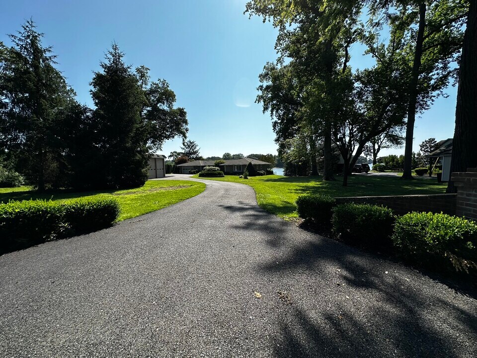 705 Whitehall Plains Rd in Annapolis, MD - Building Photo