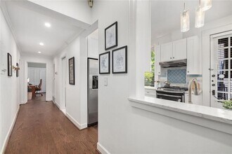 124 Lafayette Dr NE in Atlanta, GA - Building Photo - Building Photo