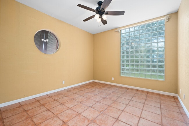 112 Forest Hls in Rockport, TX - Building Photo - Building Photo