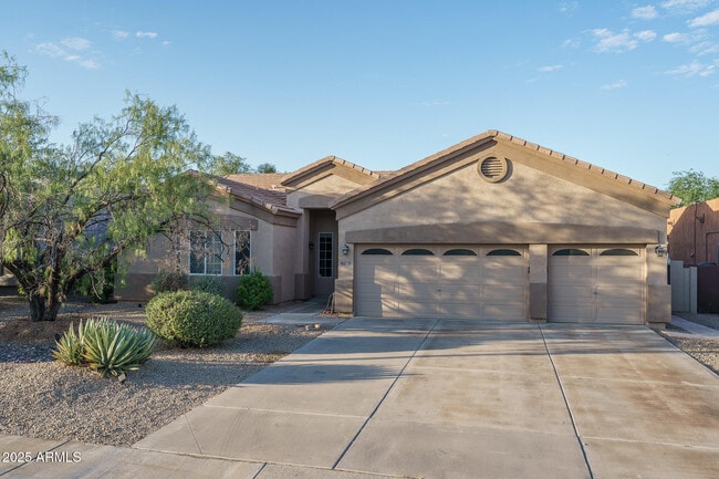 property at 4609 E Pinnacle Vista Dr