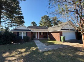 1003 Moss Creek Cir in Statesboro, GA - Building Photo