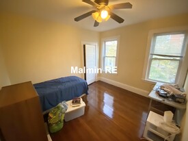 19 Parker Hill Ave, Unit 3 in Boston, MA - Building Photo - Building Photo