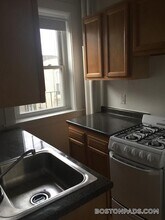 1191 Boylston St, Unit 53 in Boston, MA - Building Photo - Building Photo