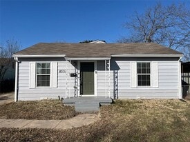 8335 Tenino St in Dallas, TX - Building Photo