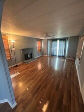 38 Poplar Dr in Sandwich, IL - Foto de edificio - Building Photo