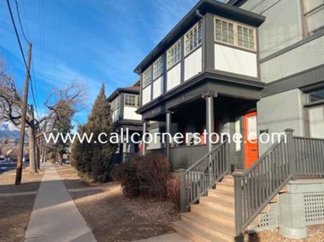 property at 208 E Uintah St