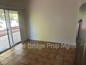 3163 White Fish Bay St in West Sacramento, CA - Building Photo - Building Photo
