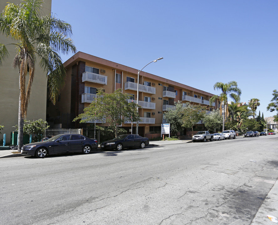 Preston House Apartments in Los Angeles, CA - Building Photo