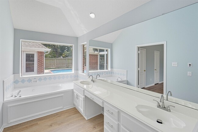 property at 9431 Tarton Way Ct