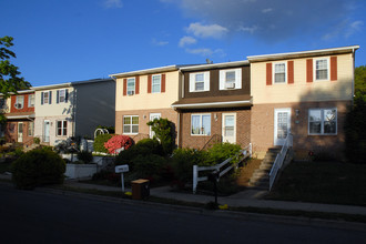 South Mountain Terrace in Allentown, PA - Building Photo - Building Photo